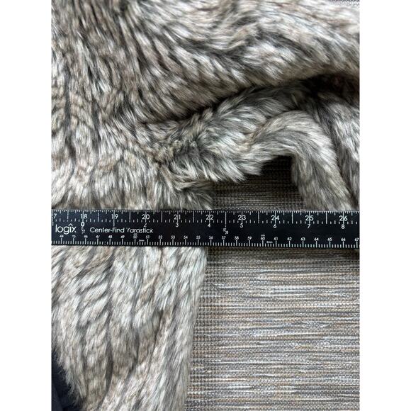 Vertigo Jacket Womens XL Gray Faux Fur Knit Bomber Full Zip Pockets Ribbed - Picture 6 of 7